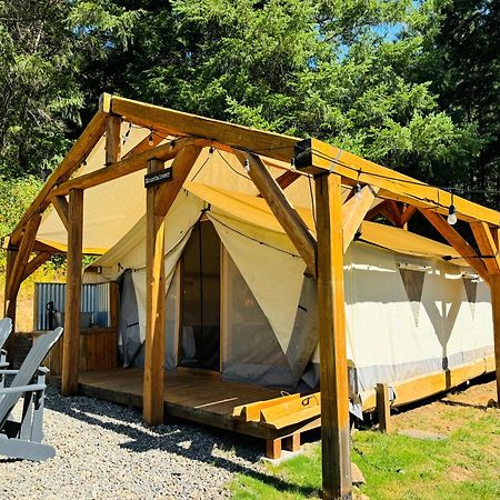 Umpqua'S Last Resort - Wilderness Cabins, Rv Park & Glamping Idleyld Park Zewnętrze zdjęcie